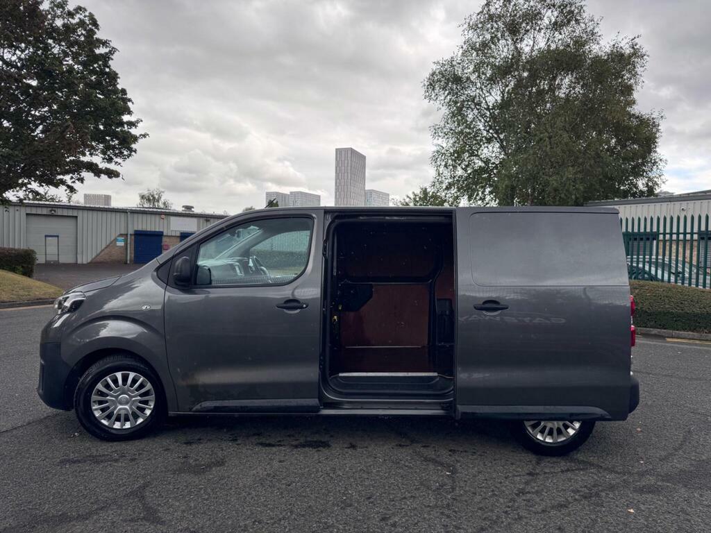 Toyota PROACE 1.5D Icon Medium Panel Van Mwb Euro 6 S S Grey #5