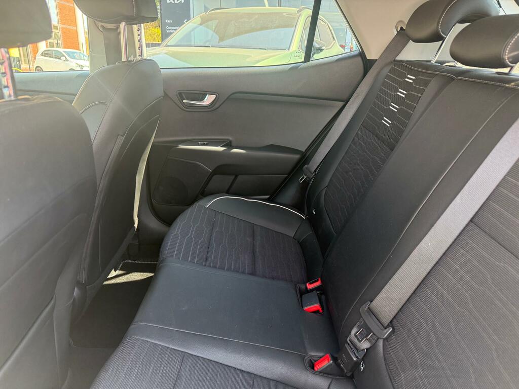 Kia Stonic 1.0 T-gdi Mhev Gt-line S Suv Hybrid Dct Black #12