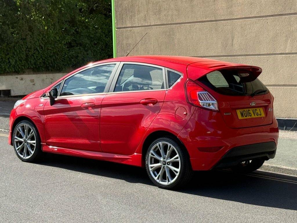 Ford Fiesta 1L St-line WO16VGJ Red #4