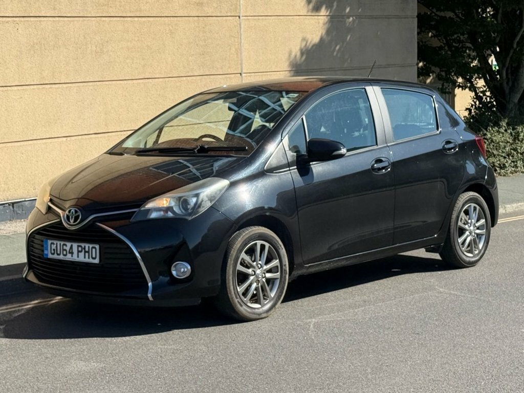 Toyota Yaris 1.3L Icon Black #2
