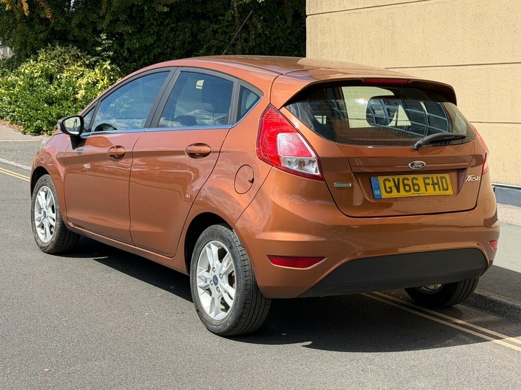Ford Fiesta 1L Zetec Brown #5