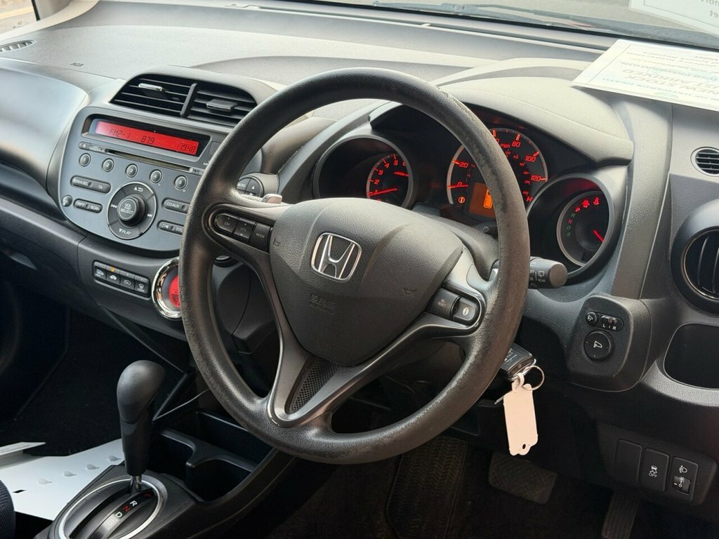 Honda Jazz 1.4 I-vtec Es Hatchback Cvt Euro 5 99 Black #12