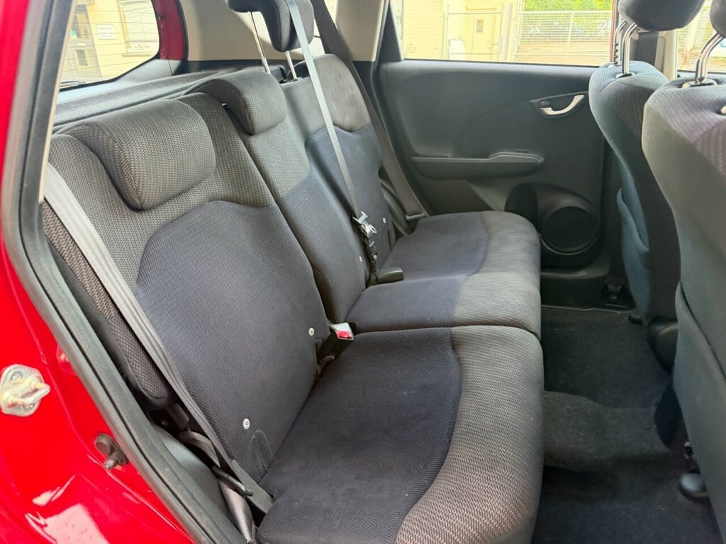 Honda Jazz 1.4 I-vtec Es Hatchback Cvt Euro 5 99 Black #10