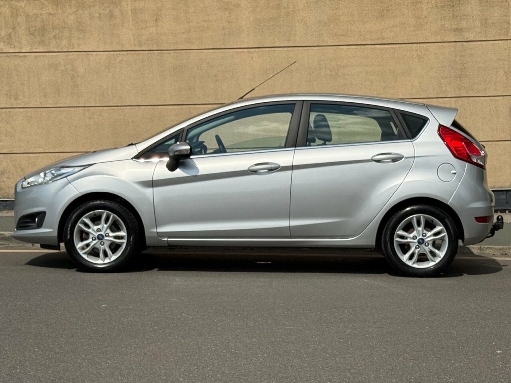 Ford Fiesta 1L Zetec Silver #2
