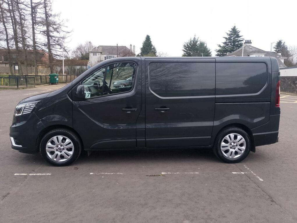 Renault Trafic 2.0 Sl28 Blue Dci 150 Sport Panel Van My22 Grey #4