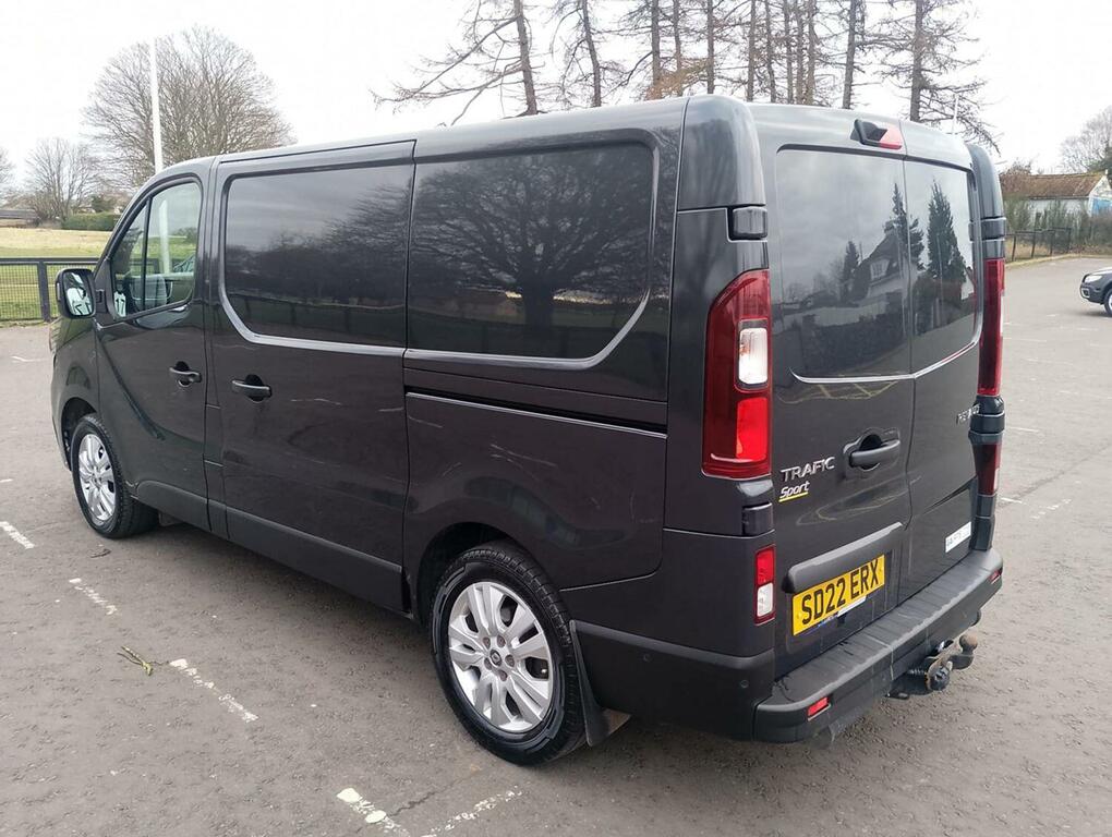 Renault Trafic 2.0 Sl28 Blue Dci 150 Sport Panel Van My22 Grey #5
