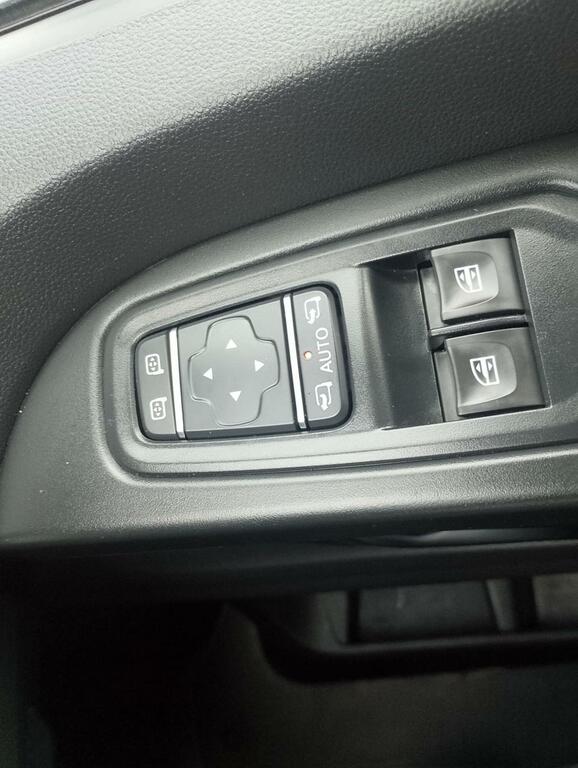 Renault Trafic 2.0 Dci Blue 30 Business Lwb Euro 6 Ss White #15