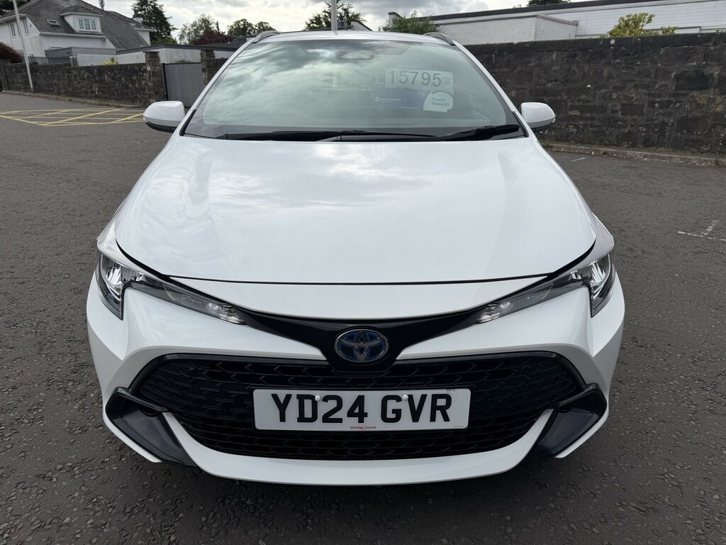 Toyota Corolla Car Derived Van 1.8 Vvt-h 202424 White #2