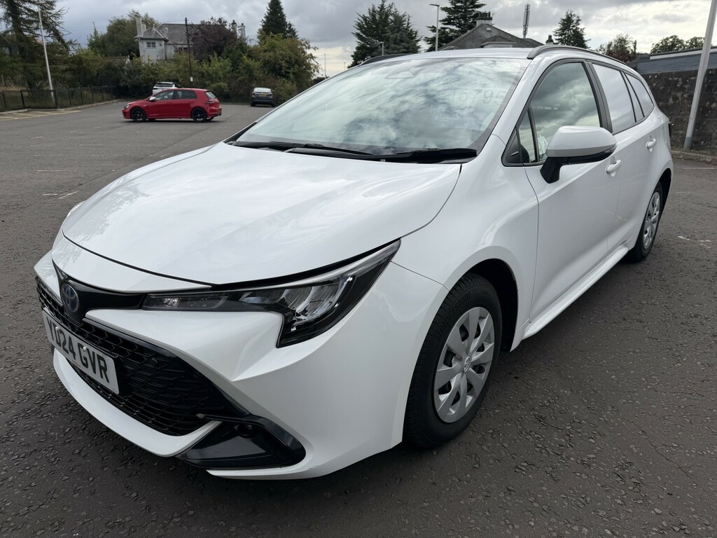 Toyota Corolla Car Derived Van 1.8 Vvt-h 202424 White #3
