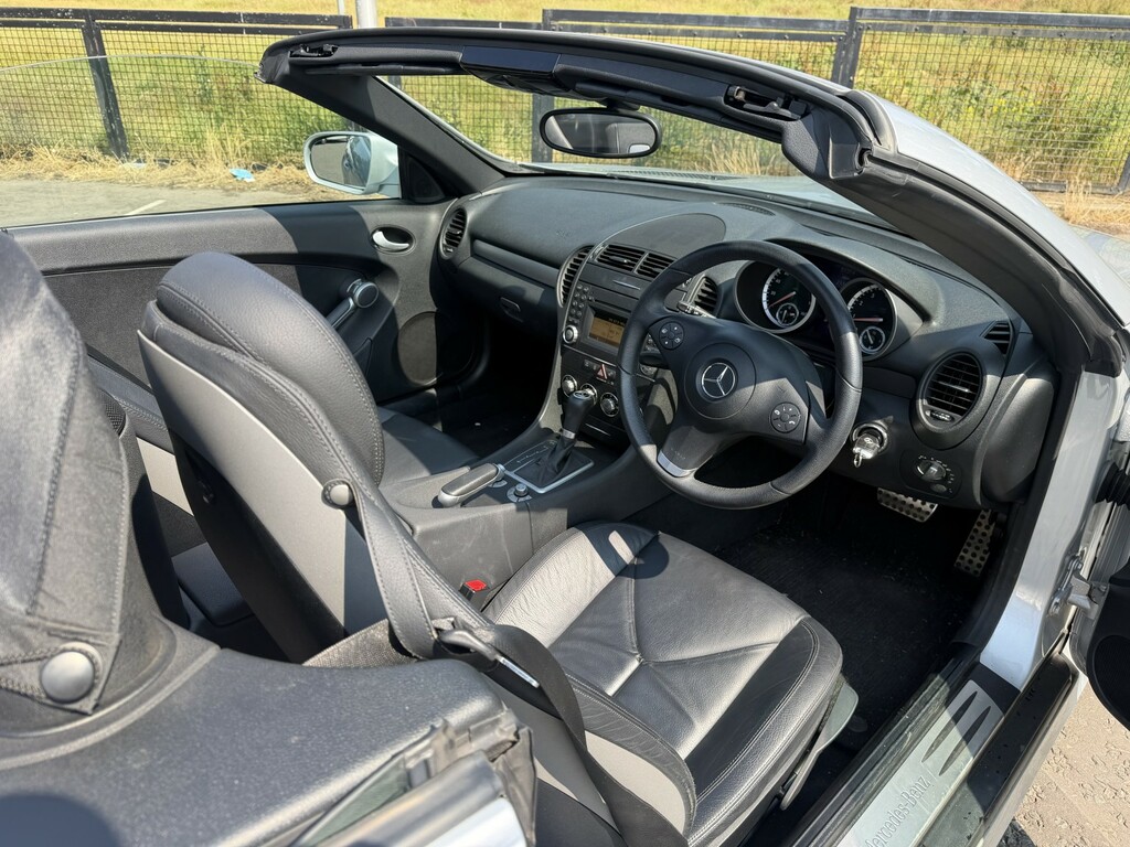 Mercedes-Benz SLK 3.0 Slk280 Convertible G-tronic Euro 4 Red #38