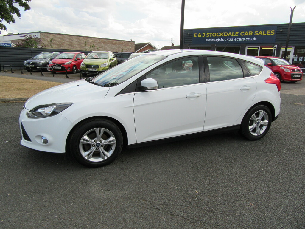 Ford Focus Zetec 105 1.6L Euro 5 White #4