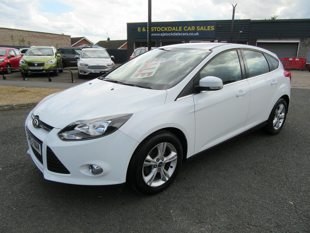 Ford Focus Zetec 105 1.6L Euro 5 White #2