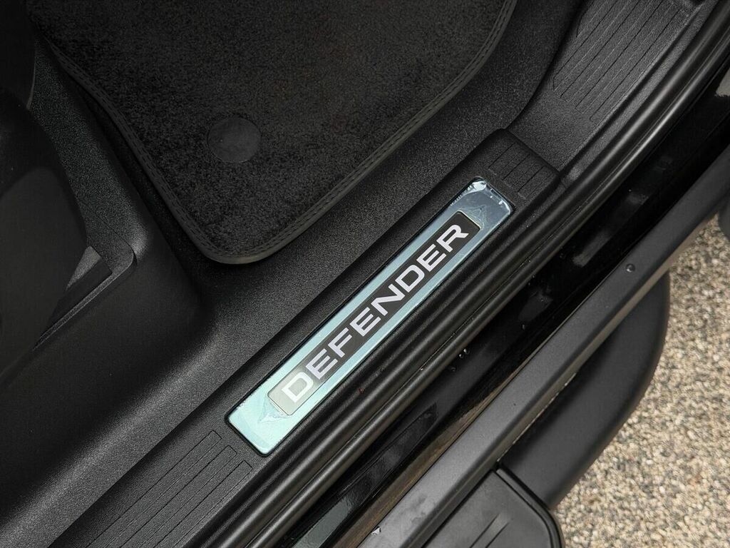 Land Rover Defender 130 3.0 D300 Outbound 130 Grey #31