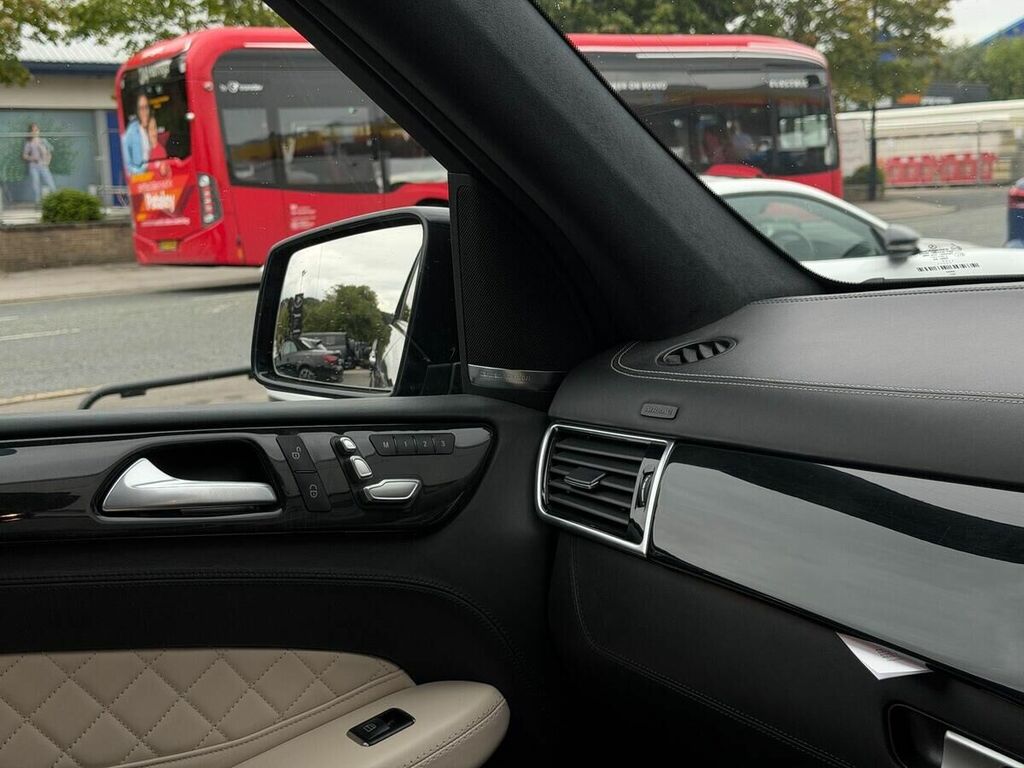 Mercedes-Benz GLE Class 350D 4Matic Amg Line 9G-tronic Blue #27