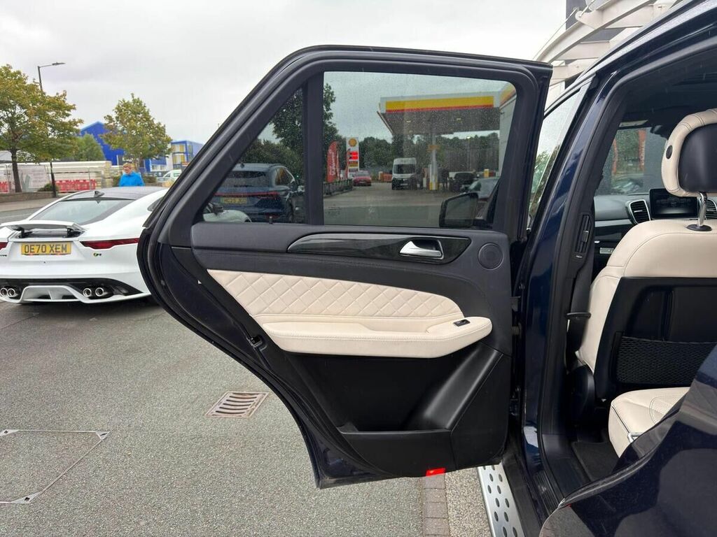 Mercedes-Benz GLE Class 350D 4Matic Amg Line 9G-tronic Blue #45
