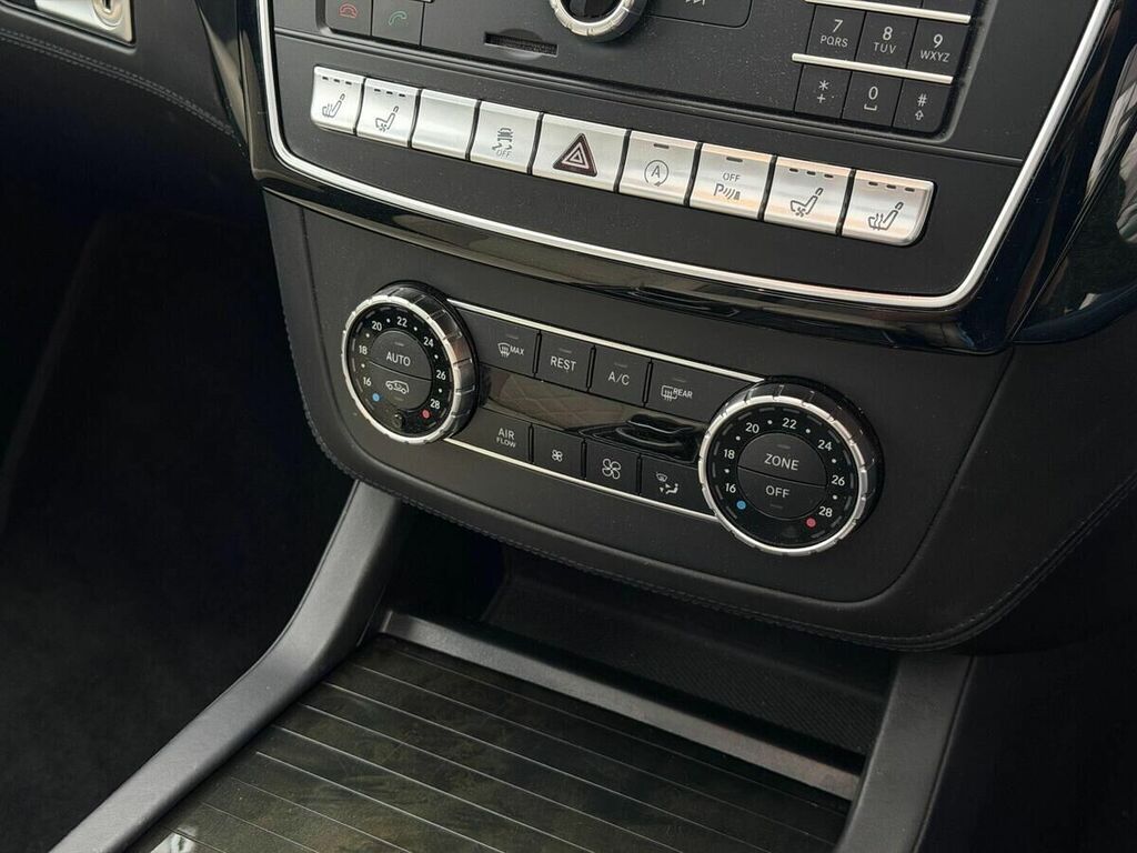 Mercedes-Benz GLE Class 350D 4Matic Amg Line 9G-tronic Blue #32