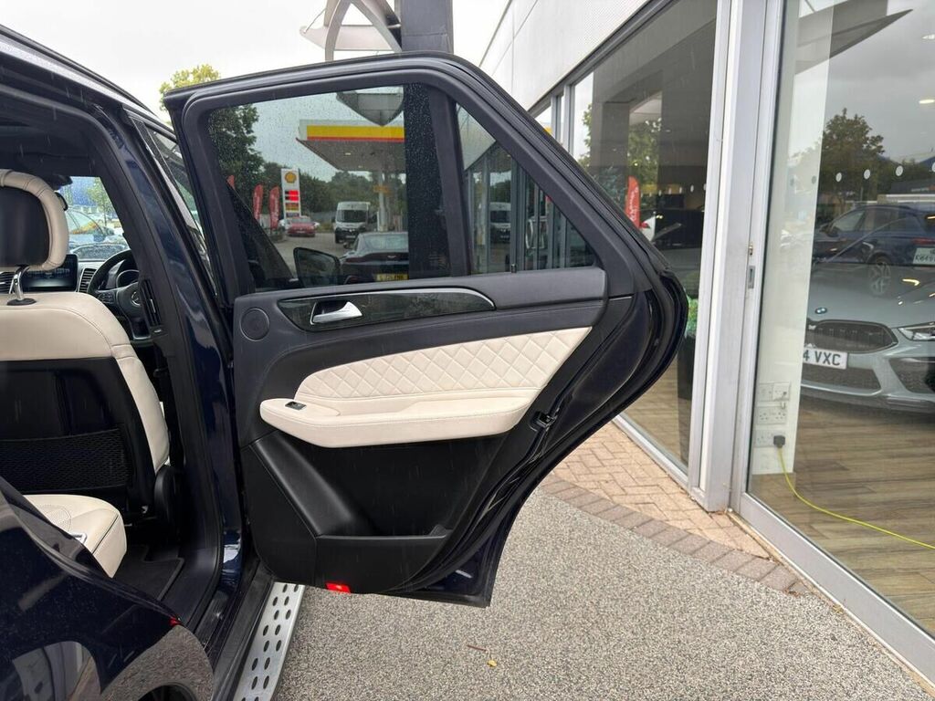 Mercedes-Benz GLE Class 350D 4Matic Amg Line 9G-tronic Blue #44