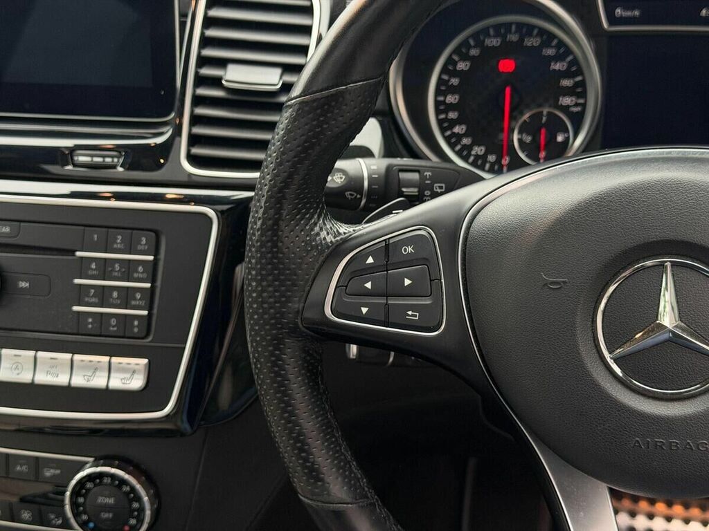 Mercedes-Benz GLE Class 350D 4Matic Amg Line 9G-tronic Blue #24