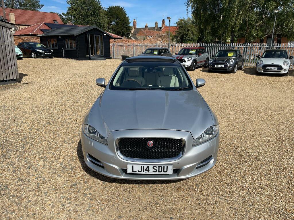 Jaguar XJ Saloon 3.0D V6 Portfolio Euro 5 Ss 20 Black #20