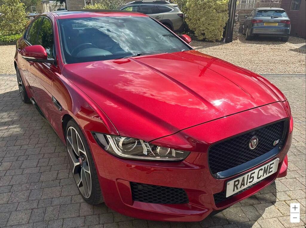 Jaguar XE 3.0 V6 S Euro 6 Ss Red