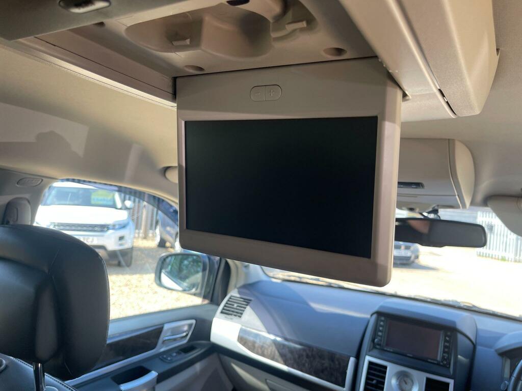 Chrysler Grand Voyager 2.8 Crd Limited Euro 4 Silver #24