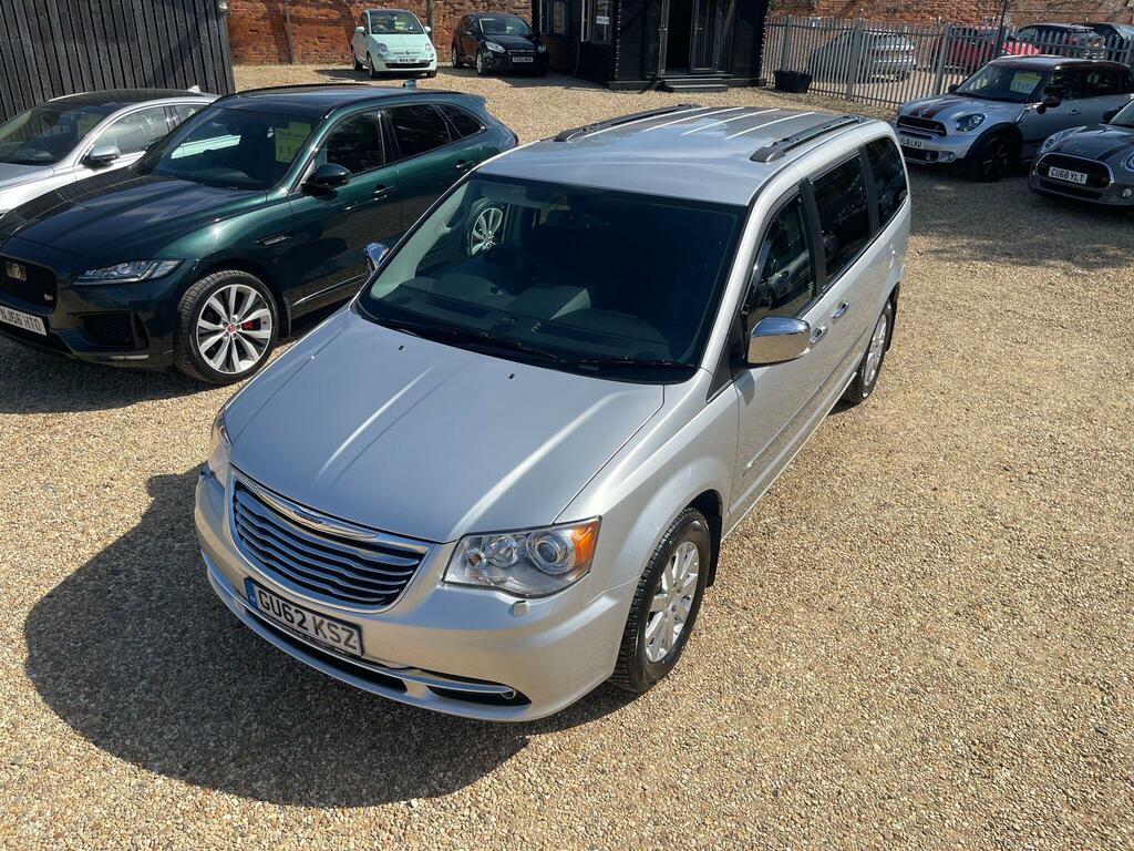 Chrysler Grand Voyager 2.8 Crd Limited Euro 4 Silver #28
