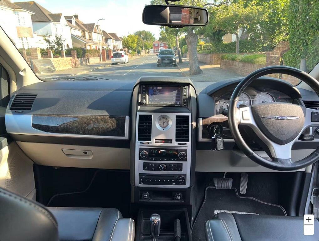 Chrysler Grand Voyager 2.8 Crd Limited Euro 4 Silver #6