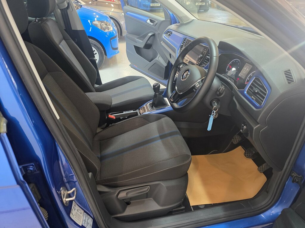 Volkswagen T-Roc 1.0 Tsi Design Suv Euro 6 Ss Blue #2