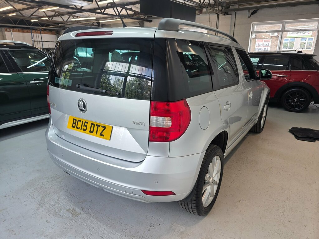 Skoda Yeti 1.2 Tsi Se Suv Euro 6 Ss 110 Silver #4