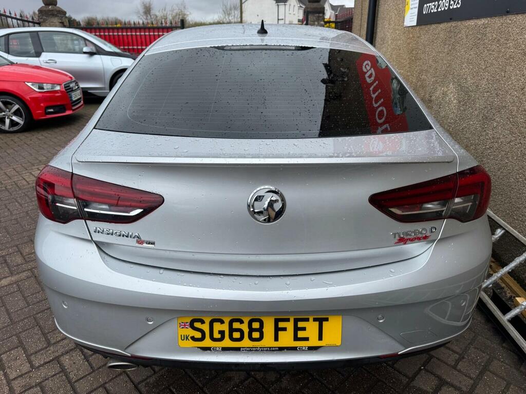 Vauxhall Insignia 1.6 Turbo D Ecotec Tech Line Nav Grand Sport Euro Black #7