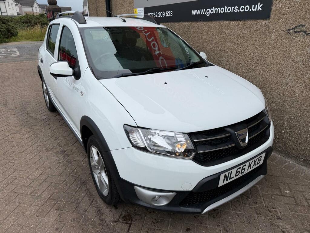Dacia Sandero Stepway 0.9 Tce Laureate Euro 6 Ss White #2
