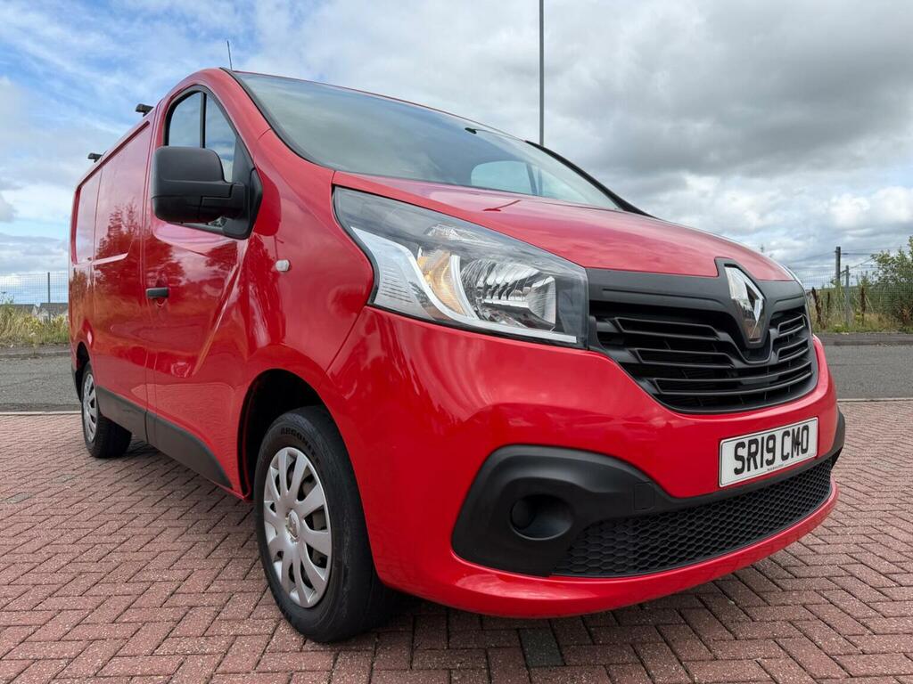 Renault Trafic 1.6 Dci 27 Business Swb Standard Roof Euro 6 Red #2