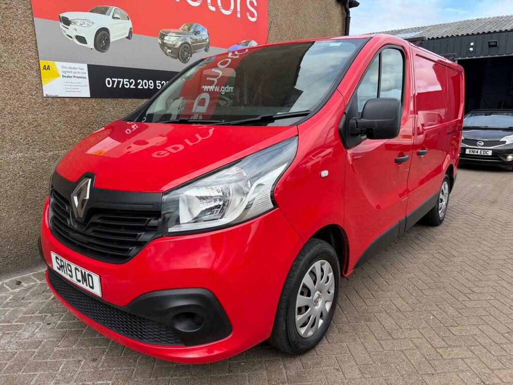 Renault Trafic 1.6 Dci 27 Business Swb Standard Roof Euro 6 Red
