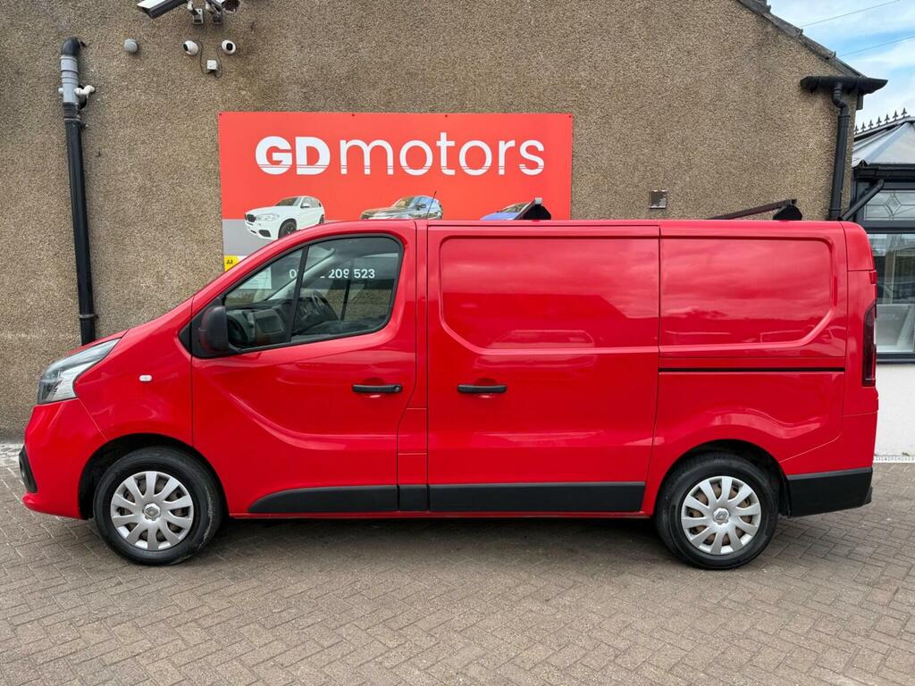 Renault Trafic 1.6 Dci 27 Business Swb Standard Roof Euro 6 Red #4