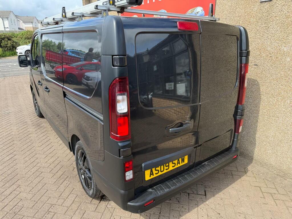 Renault Trafic 1.6 Dci 27 Business Swb Standard Roof Euro 5 Black #3