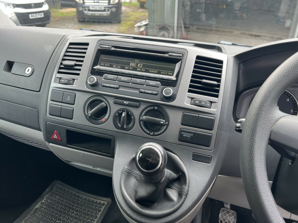 Volkswagen Transporter T30 Tdi Pv Highline Bmt Beige #28
