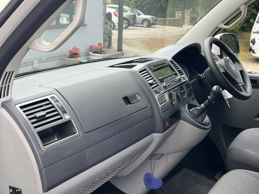 Volkswagen Transporter T30 Tdi Pv Highline Bmt Beige #21