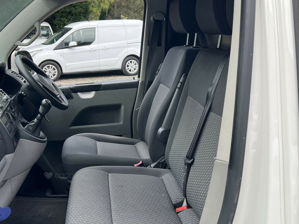 Volkswagen Transporter T30 Tdi Pv Highline Bmt Beige #20