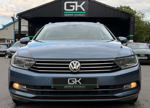 Volkswagen Passat 2.0 Tdi Scr 190 R-line Red #11