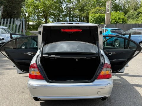 Mercedes-Benz E Class 3.0 E320 Cdi Sport Estate G-tronic 215 Black #23