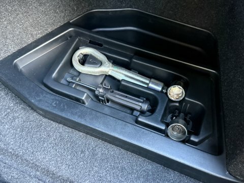 BMW 4 Series 420D 190 M Sport Professional Media Silver #53