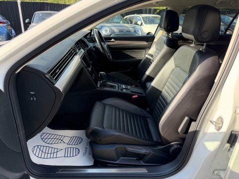 Volkswagen Passat Gt Tdi Bmt  #3