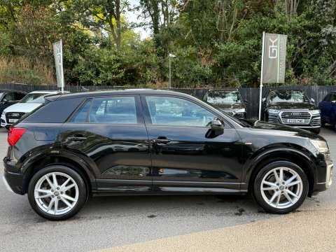 Audi Q2 Tfsi S Line GL20RUR Black #5