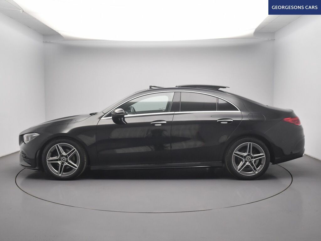 Mercedes-Benz CLA Class Cla180 Amg Line Premium Black #2