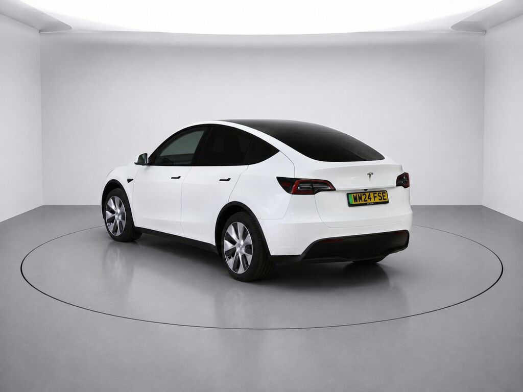 Tesla Model Y 5dr Electric Auto Rwd White