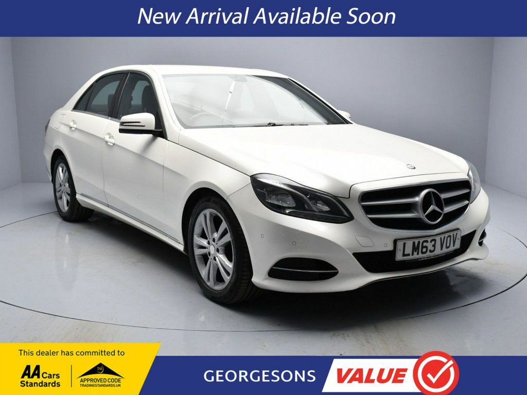 Mercedes-Benz E Class E220 Cdi Se Saloon White