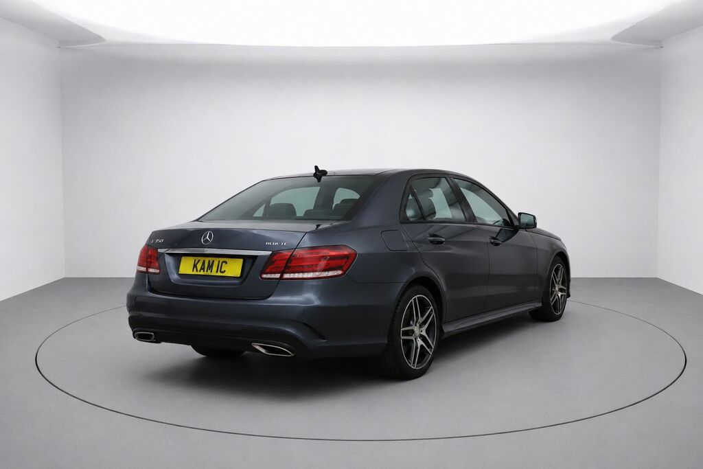 Mercedes-Benz E Class E350 V6 Bluetec Amg Black #2
