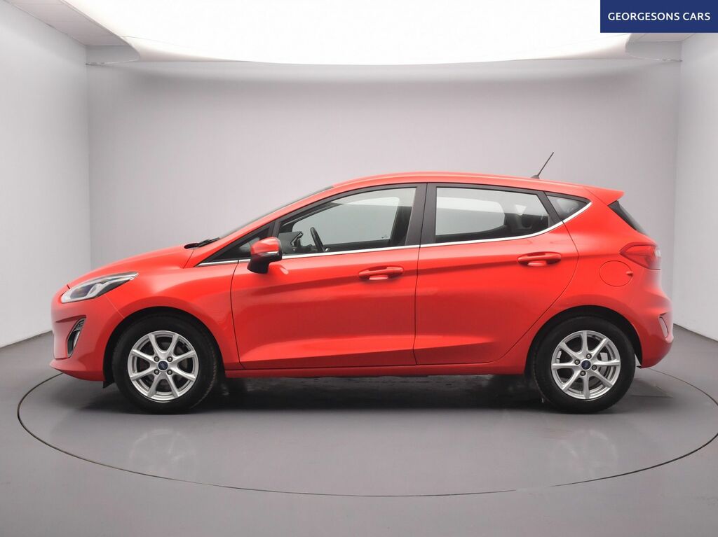 Ford Fiesta Ecoboost Zetec Hatchback Red #2