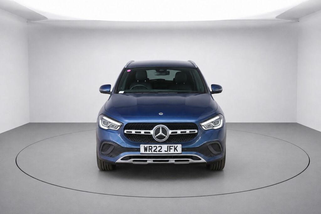 Mercedes-Benz GLA Class Gla200 Sport Executive Suv Blue #2