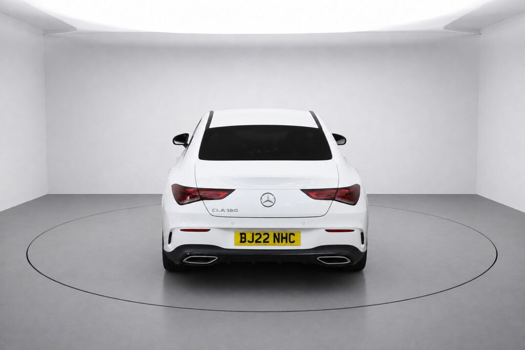Mercedes-Benz CLA Class Cla180 Amg Line Premium White